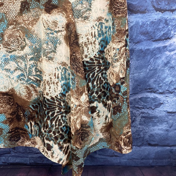 Handkerchief Animal and Lace Print Water Color Flowy Midi Skirt - Picture 2 of 8